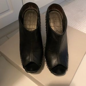 Women’s high wedge